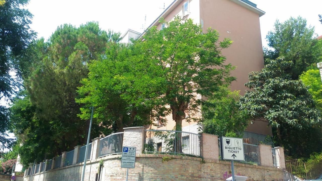 Via Duranti Apartment Анкона Екстериор снимка